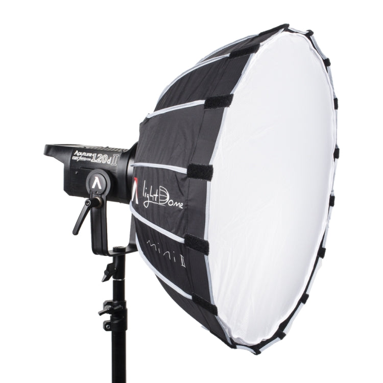 Aputure LS C120D II Restauración de alto color CRI 96 Light Storm Luz blanca natural 5500K COB LED Luz de video de estudio con control remoto inalámbrico de 2.4GHz y caja de control