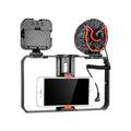 YELANGU PC202 YLG1801B Vlogging Transmisión en vivo LED Selfie Light Smartphone Video Rig Mango Estabilizador Kits de soporte con micrófono y luz de relleno, PC202