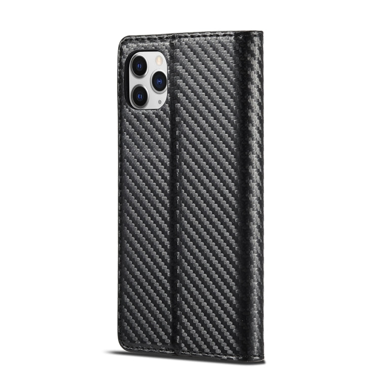 LC.IMEEKE Estuche de cuero con tapa horizontal de fibra de carbono PU + TPU con soporte, ranura para tarjeta y billetera, For iPhone 11, For iPhone 11 Pro, For iPhone 11 Pro Max, For iPhone 12 mini, For iPhone 12 / 12 Pro, For iPhone 12 Pro Max        ...