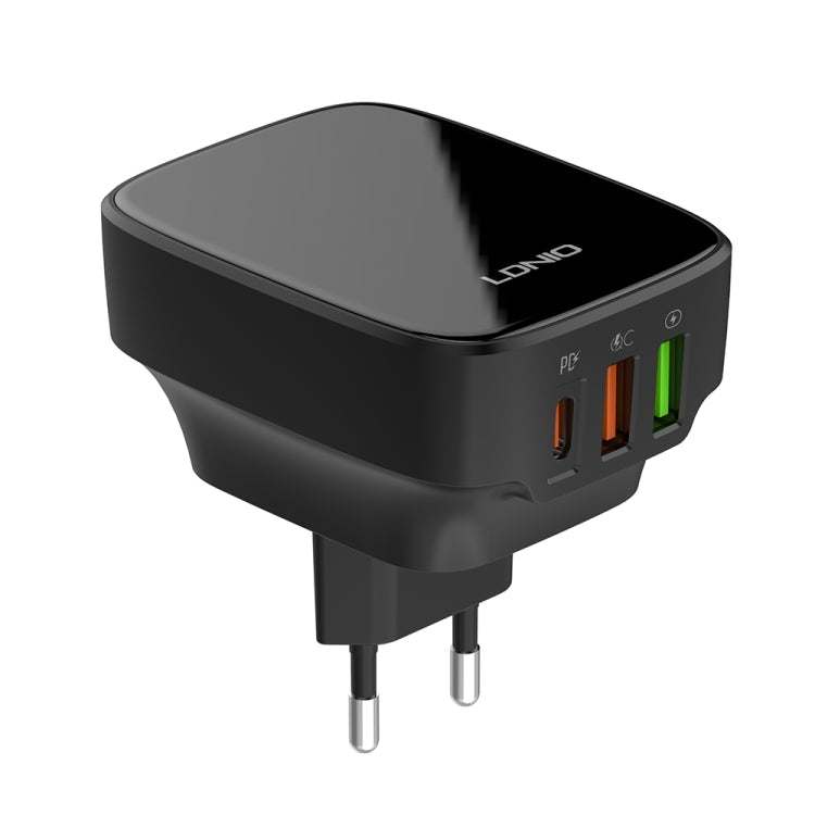 Cargador LDNIO Q334 de 32 W tipo C + puerto USB doble con cable de datos USB-C/Tipo C a USB-C/Tipo C, EU Plug, UK Plug, US Plug