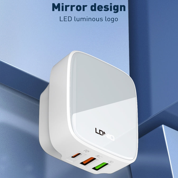 Cargador LDNIO Q334 de 32 W tipo C + puerto USB doble con cable de datos USB-C/Tipo C a USB-C/Tipo C, EU Plug, UK Plug, US Plug