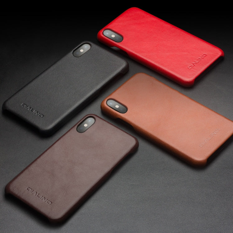 Para iPhone X / XS QIALINO Funda protectora de cuero de vaca a prueba de golpes