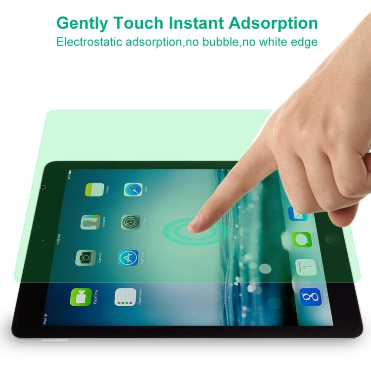 9H 2.5D Protección ocular Luz verde Película de vidrio templado a prueba de explosiones, For iPad 9.7 2018, For iPad 10.2, For iPad Mini 3 & 2, For iPad Mini 2019 & 4, For iPad Pro 10.5 inch, For iPad Pro 11 (2020), For iPad Pro 12.9 (2020)