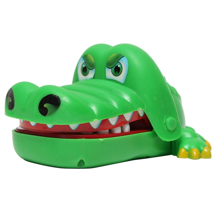 Cocodrilo loco empujando los dientes para morder el juguete, Crocodile Shape