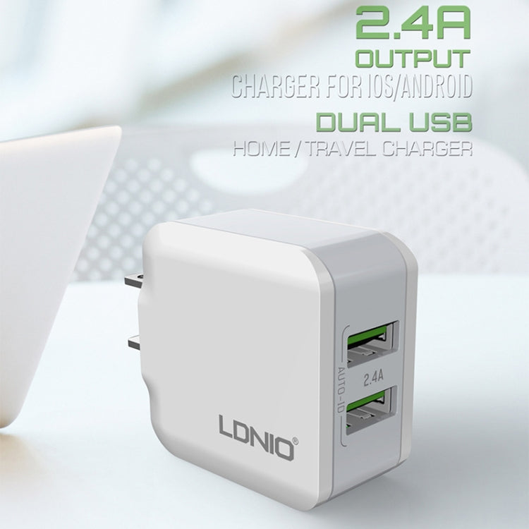 LDNIO A2201 2.4A Cargador de adaptador de teléfono móvil de carga directa de viaje con cabezal de carga USB dual con cable de datos de 8 pines, 8 Pin