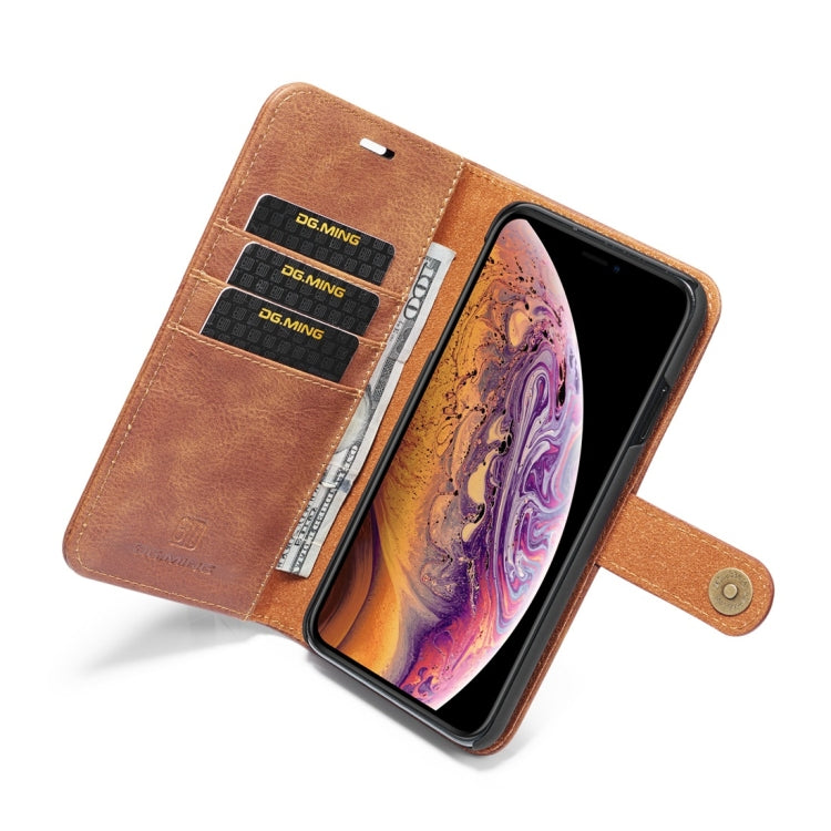 Para iPhone XS Max DG.MING Crazy Horse Texture Flip Funda de cuero magnética desmontable con soporte, ranuras para tarjetas y billetera, iPhone XS Max, For iPhone XS Max