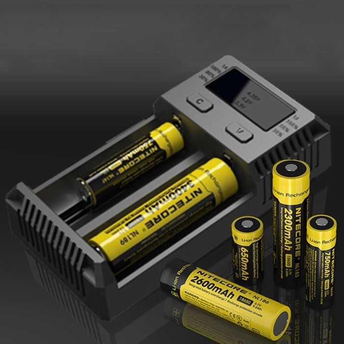 Nitecore NUEVO i2 Cargador inteligente Digi inteligente con indicador LED para baterías 14500, 16340 (RCR123), 18650, 22650, 26650, Ni-MH y Ni-Cd (AA, AAA), NEW i2