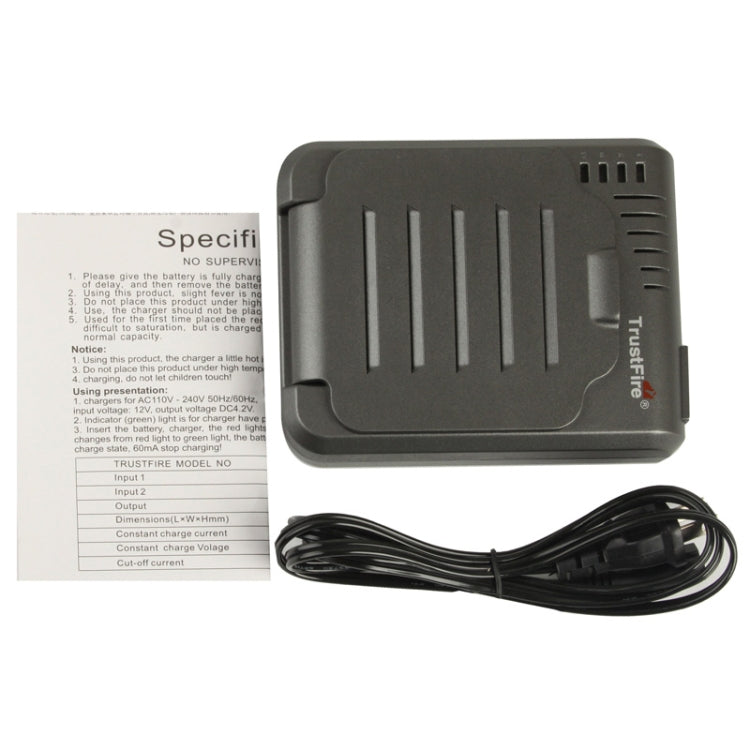 TR-003P4 TrustFire 1x4 Cargador de batería cilíndrico universal de iones de litio para 10430/ 10440/ 14500/ 16340/ 17670/ 18500