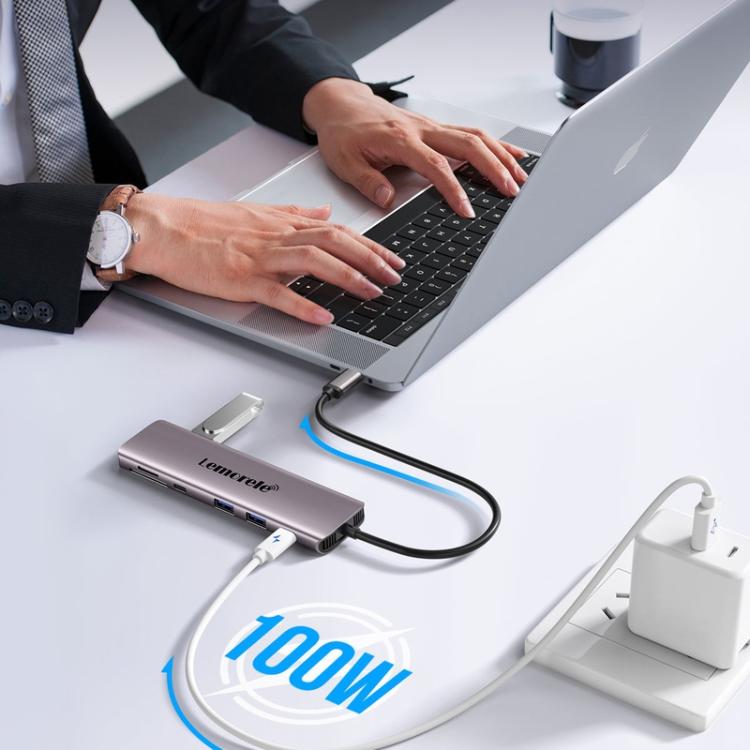 Adaptador para portátil Lemorele TC91 con conexión USB-C, triple pantalla, Ethernet y Power Delivery de 100 W.