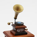 1:12 Mini Casa Juguete Simulación Retro Gramófono con Registro, Retro Gramophone with Record