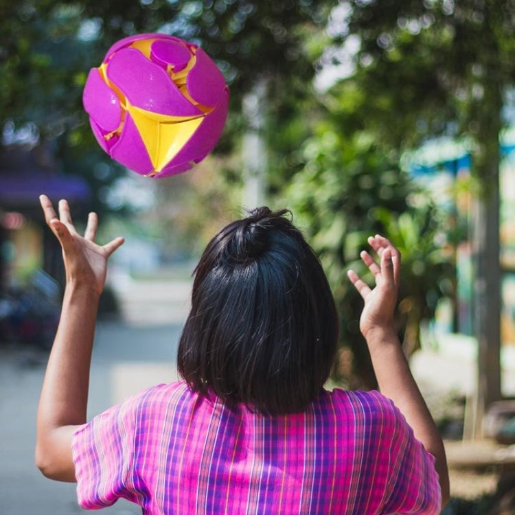 Bola creativa para lanzar a mano, bola que cambia de Color, transformación, bola de deformación telescópica, accesorios mágicos, juguetes educativos para niños, Magic Ball