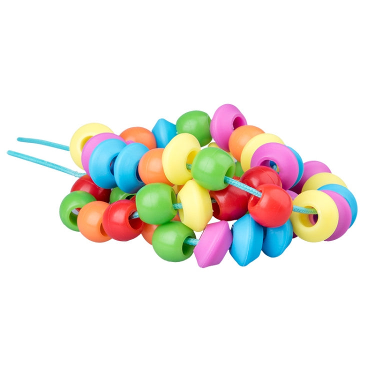 Niños ensartando juguetes para enhebrar cuentas de madera cognitivas de educación temprana, 60 PCS / Set Number+Animal, 100 PCS / Set Letter+Traffic