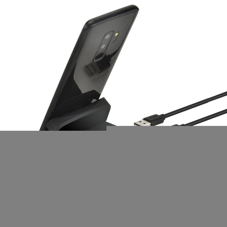 7 en 1 USB-C / Tipo-C a 2 USB 2.0 + USB 3.0 + 4K HDMI + Ranura para tarjeta SD / TF + PD Puertos de carga USB-C / Tipo-C Estación de acoplamiento HUB multifuncional con soporte, 7 In 1