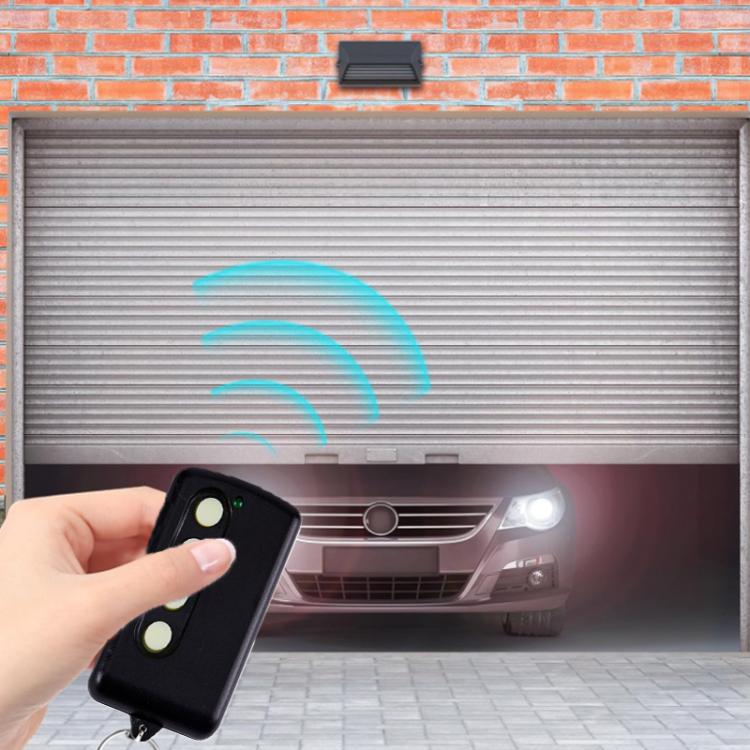 Control remoto de puerta de garaje con modulación de frecuencia de 250-450 MHz y código fijo.