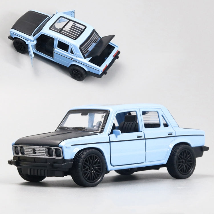 Coche en miniatura de aleación 1:36, tres puertas abiertas, coche pequeño, juguetes, adornos para pasteles