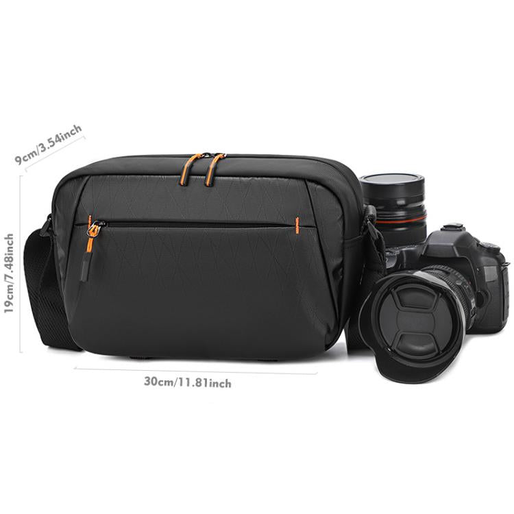 Bolso bandolera para cámara QISEMIAN XK110 para hombre, resistente al agua, para fotografía DSLR, con divisores extraíbles y soporte para trípode.